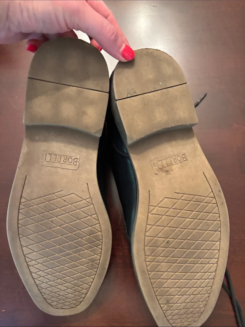 Borelli Classic Black Lace-Up Dress Shoes. boy’s size 6